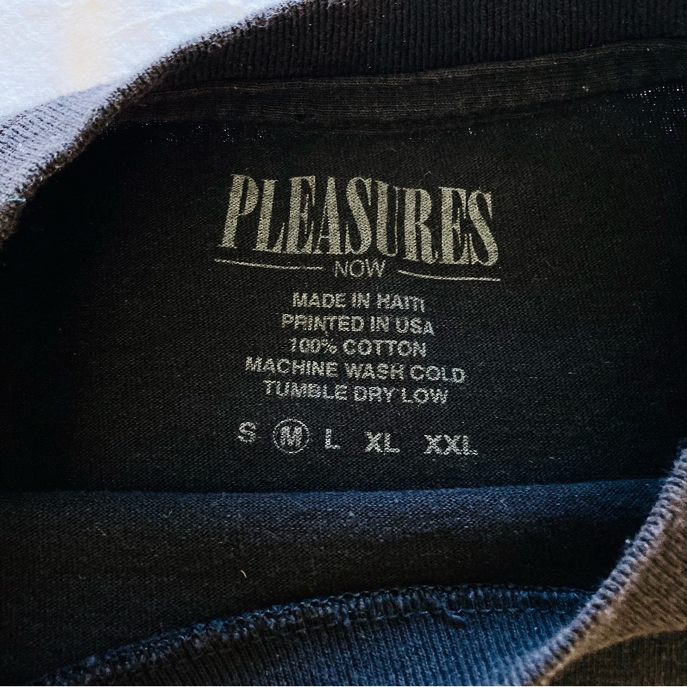 Pleasures Make Out Black Skull Graphic T-Shirt M - Picture 4 of 8
